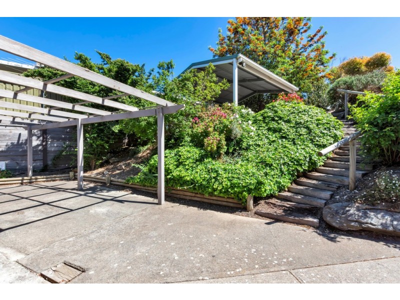 7 Marina Court, Hallett Cove SA 5158