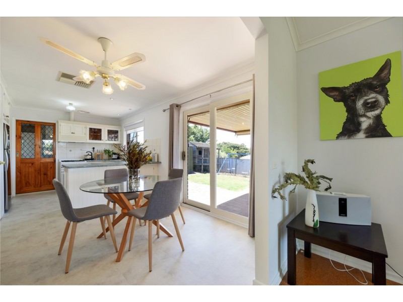 8 Tucker Court, Trott Park SA 5158