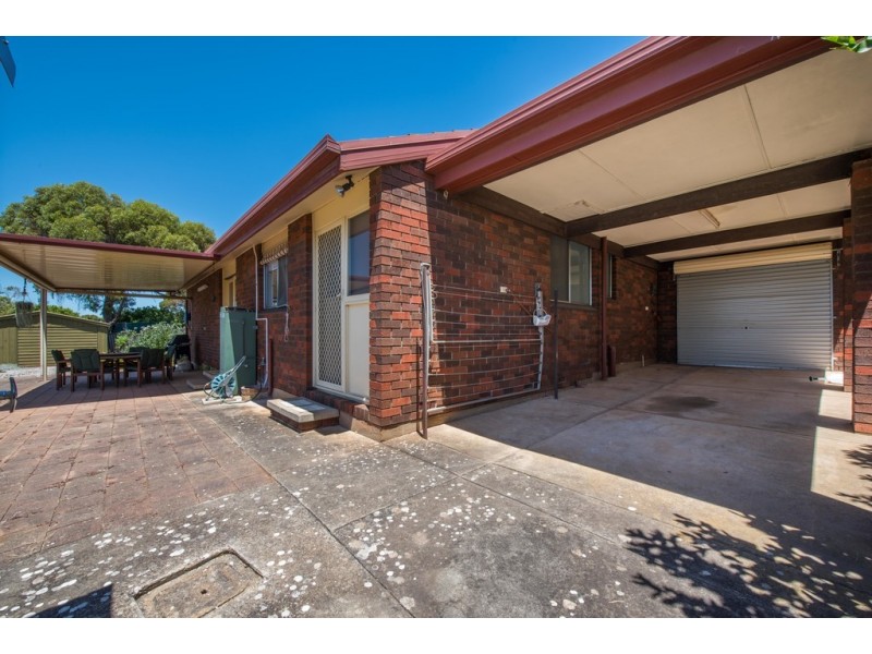 8 Tucker Court, Trott Park SA 5158