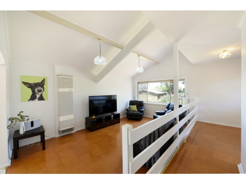 8 Tucker Court, Trott Park SA 5158