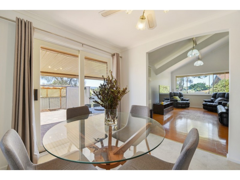 8 Tucker Court, Trott Park SA 5158