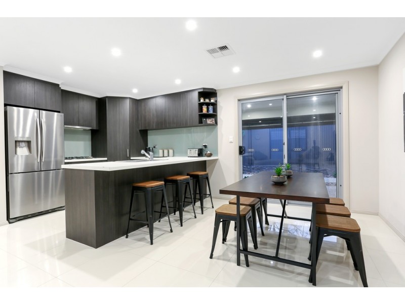 18a Kantalpa Grove, Morphett Vale SA 5162
