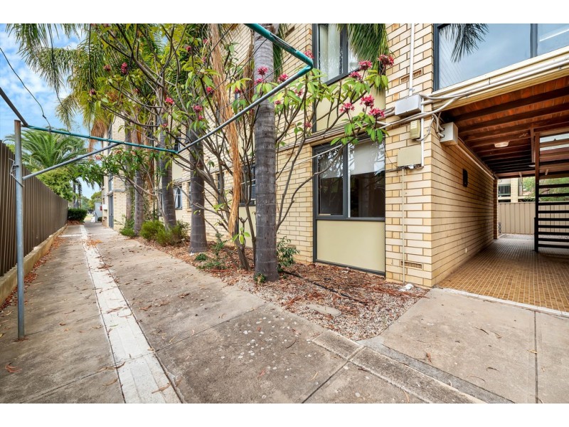 23/3 Ferguson Street, Glenelg North SA 5045