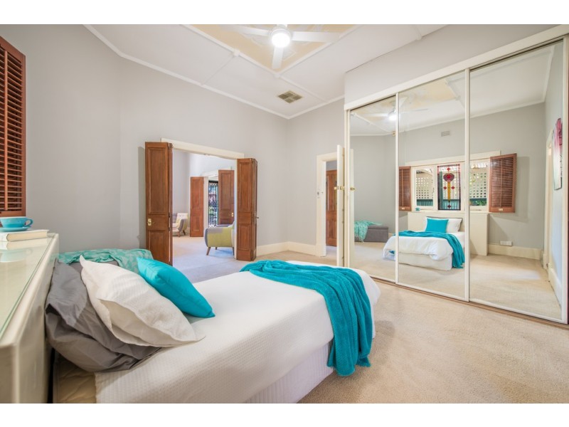 26 Golflands Terrace, Glenelg North SA 5045