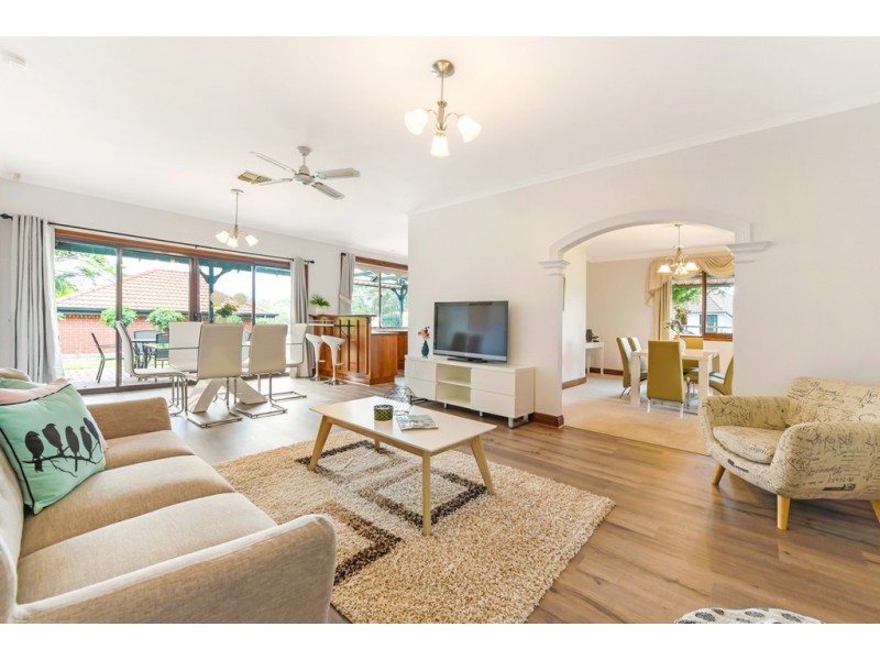 39 Craigburn Drive, Flagstaff Hill SA 5159