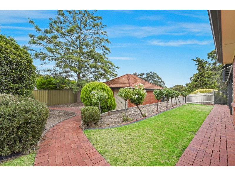 39 Craigburn Drive, Flagstaff Hill SA 5159