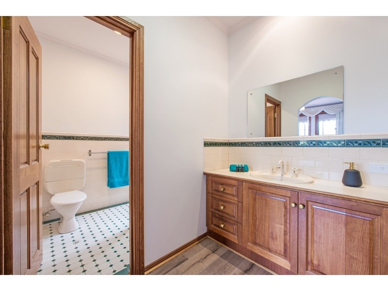 39 Craigburn Drive, Flagstaff Hill SA 5159