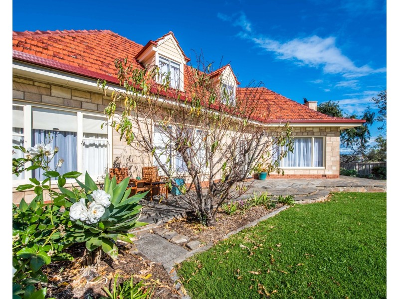 18 View Road, Mccracken SA 5211