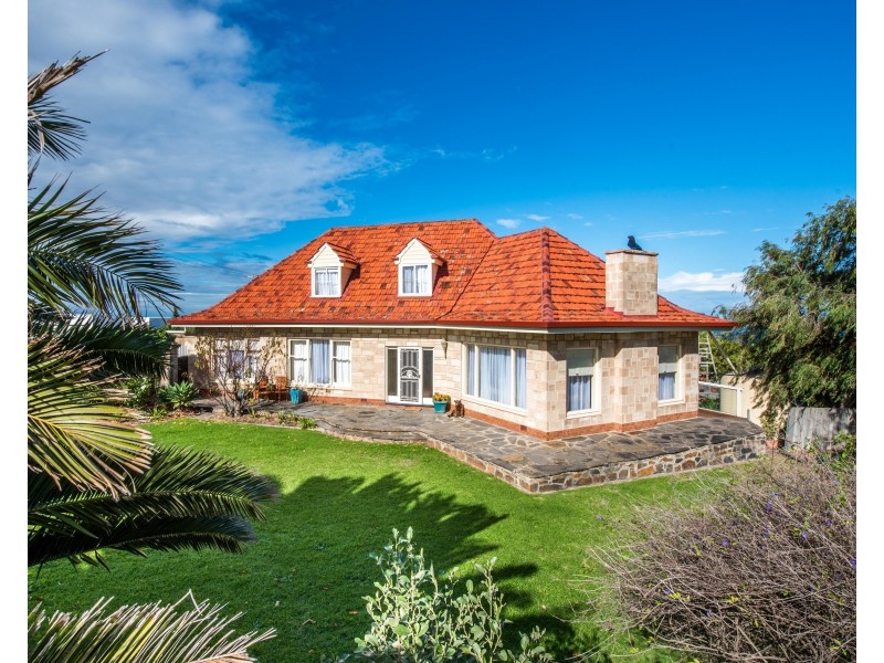 18 View Road, Mccracken SA 5211