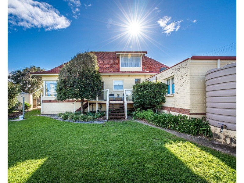 18 View Road, Mccracken SA 5211