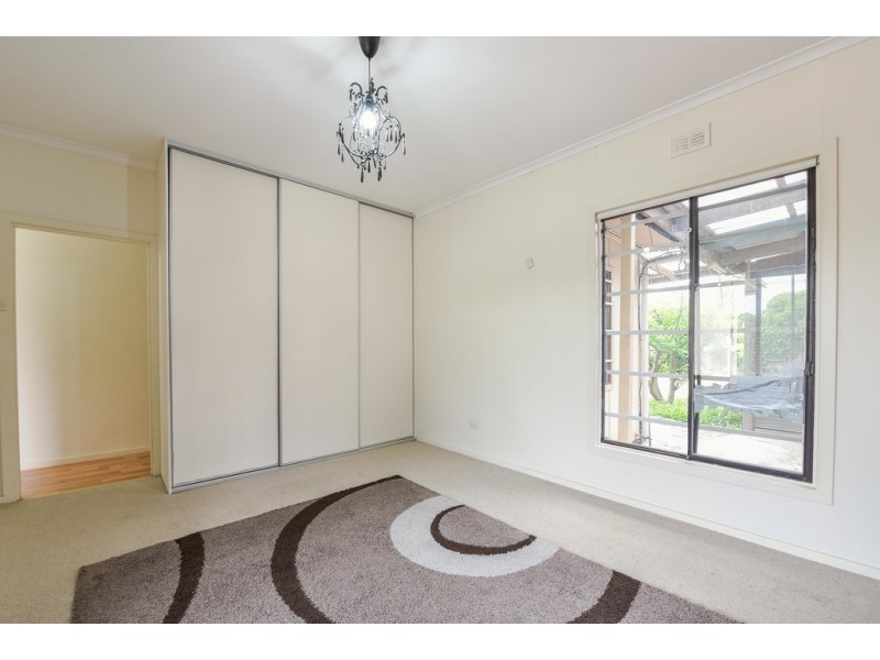 10 David Avenue, Mitchell Park SA 5043