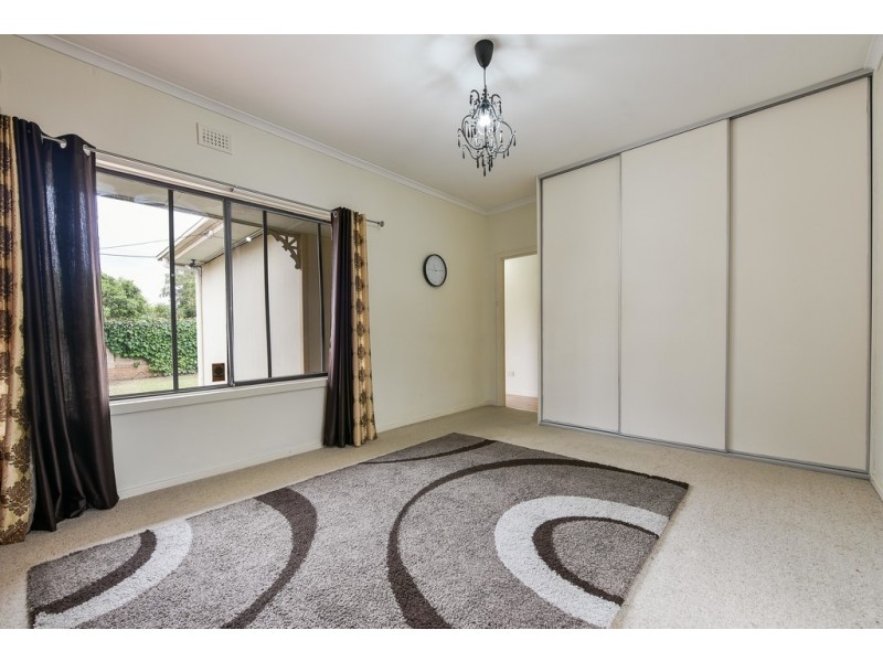 10 David Avenue, Mitchell Park SA 5043