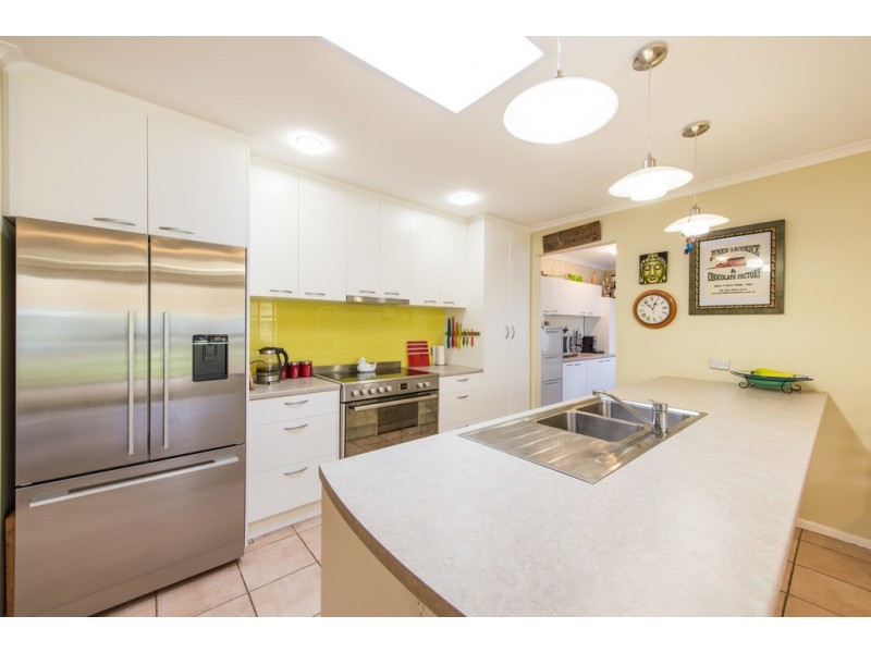 21 Seaview Street, Aldinga Beach SA 5173