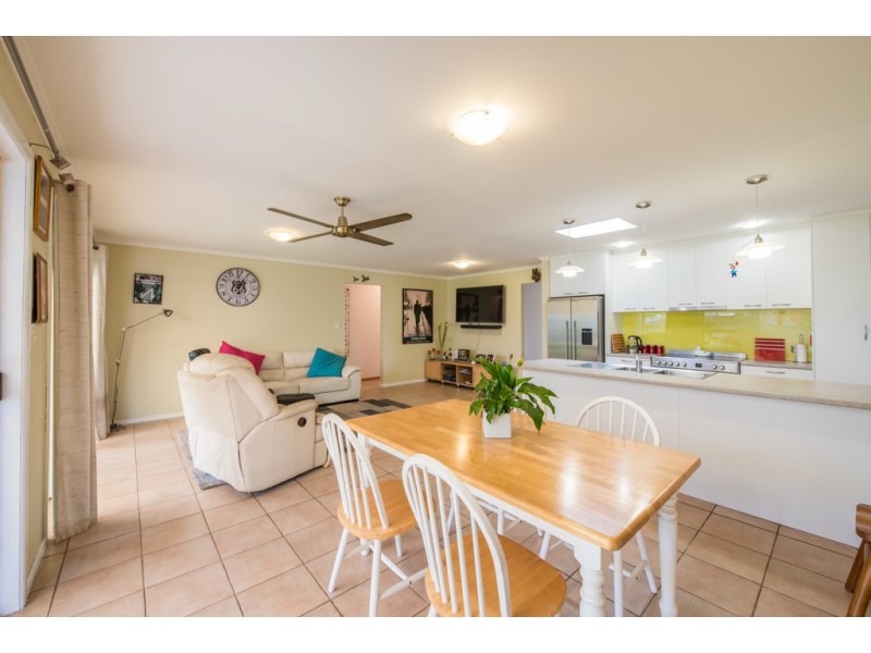 21 Seaview Street, Aldinga Beach SA 5173