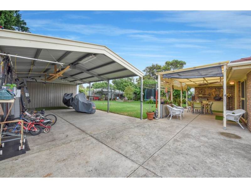 21 Seaview Street, Aldinga Beach SA 5173