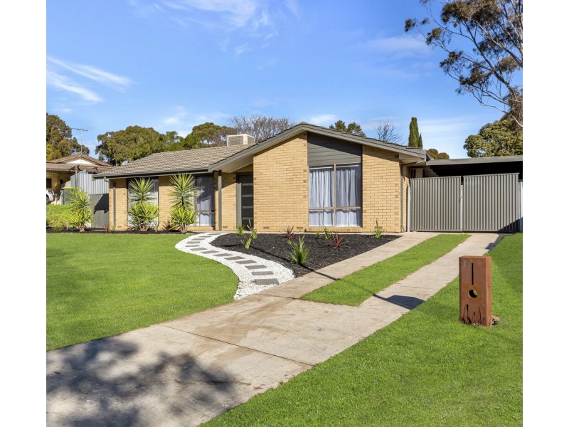 22 Summerford Road, Aberfoyle Park SA 5159