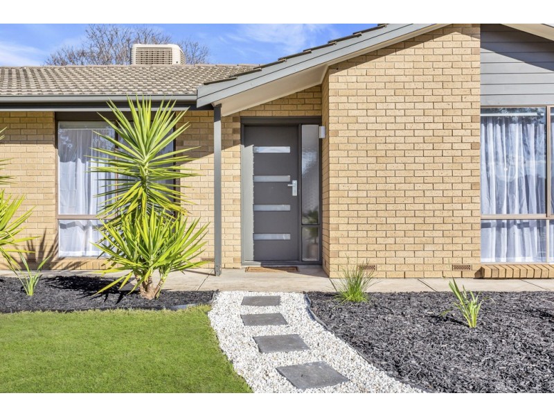 22 Summerford Road, Aberfoyle Park SA 5159