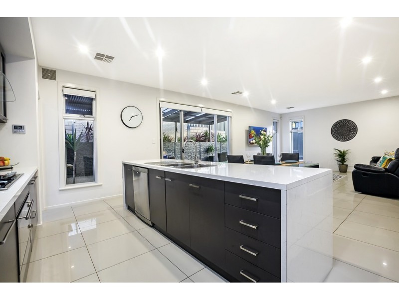 28 Mariner Avenue, Seacliff Park SA 5049