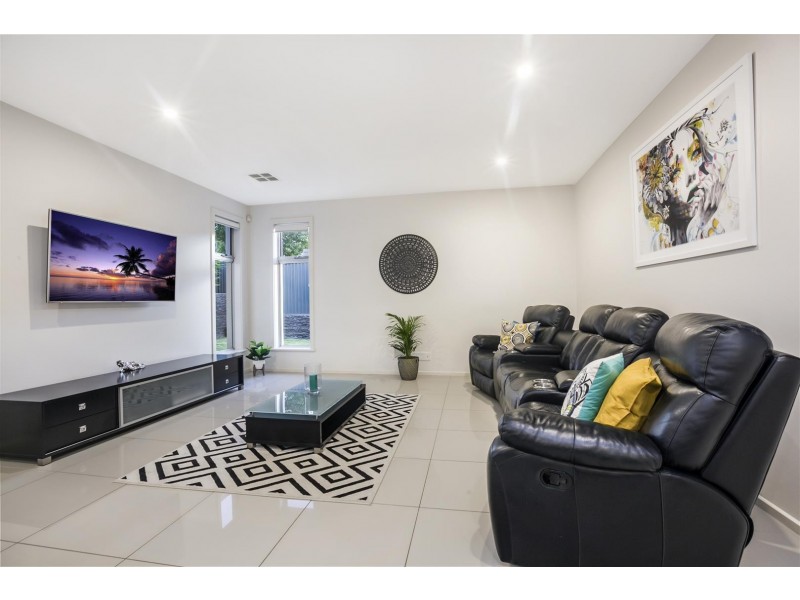 28 Mariner Avenue, Seacliff Park SA 5049