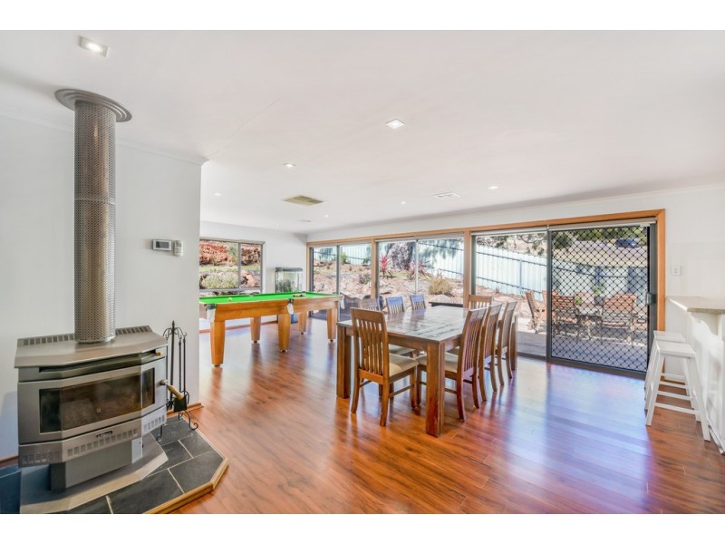 45 The Oaks Parade, Aberfoyle Park SA 5159