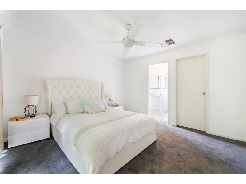 63 Glenthorn Crescent, O’halloran Hill SA 5158