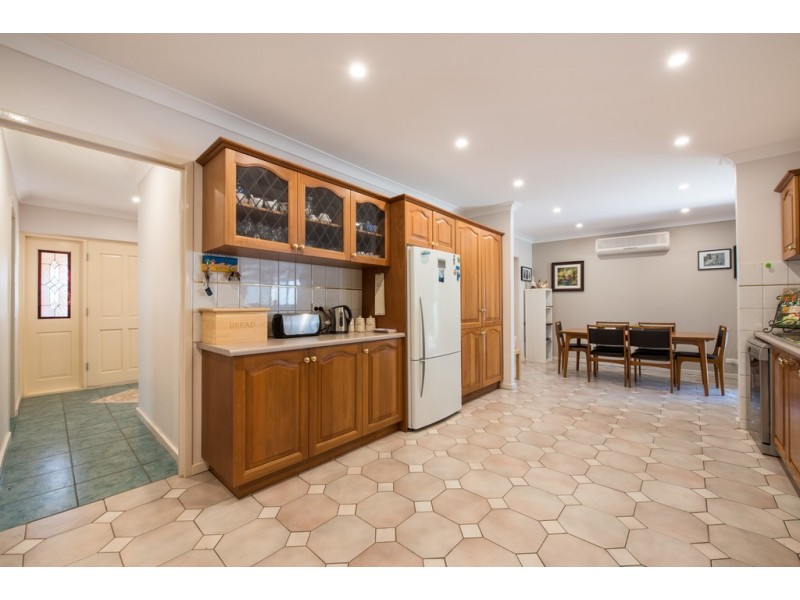 40 Masters Avenue, Marion SA 5043