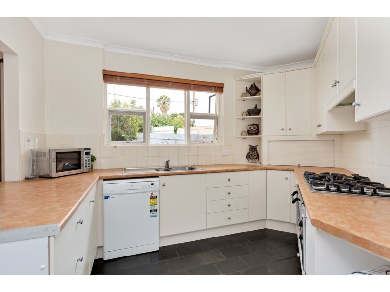 16 Old Honeypot Road, Port Noarlunga SA 5167