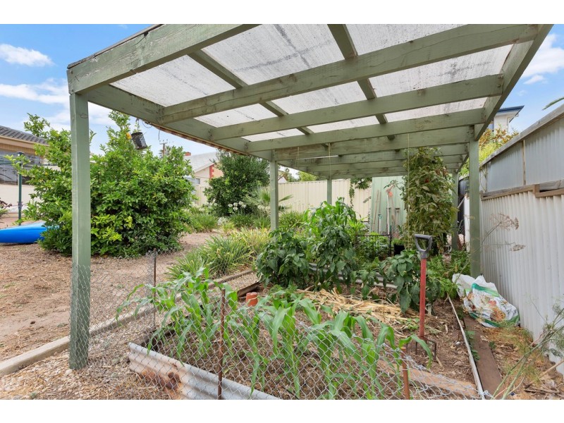 16 Old Honeypot Road, Port Noarlunga SA 5167