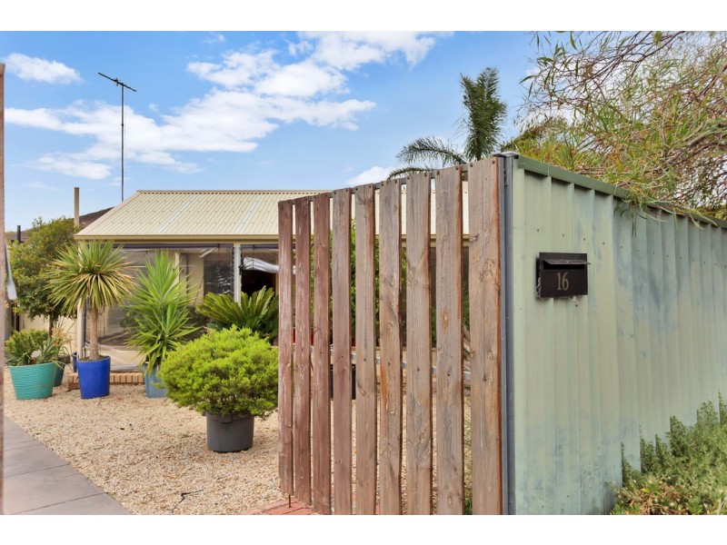 16 Old Honeypot Road, Port Noarlunga SA 5167