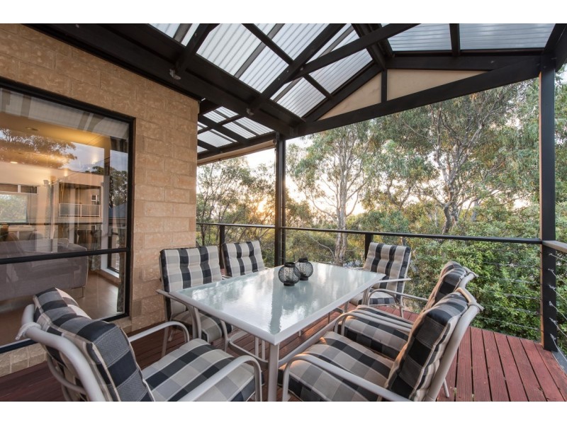 3 Greenville Close, Aberfoyle Park SA 5159