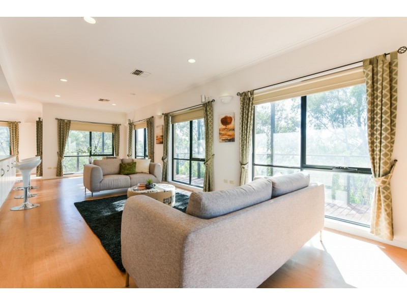 3 Greenville Close, Aberfoyle Park SA 5159