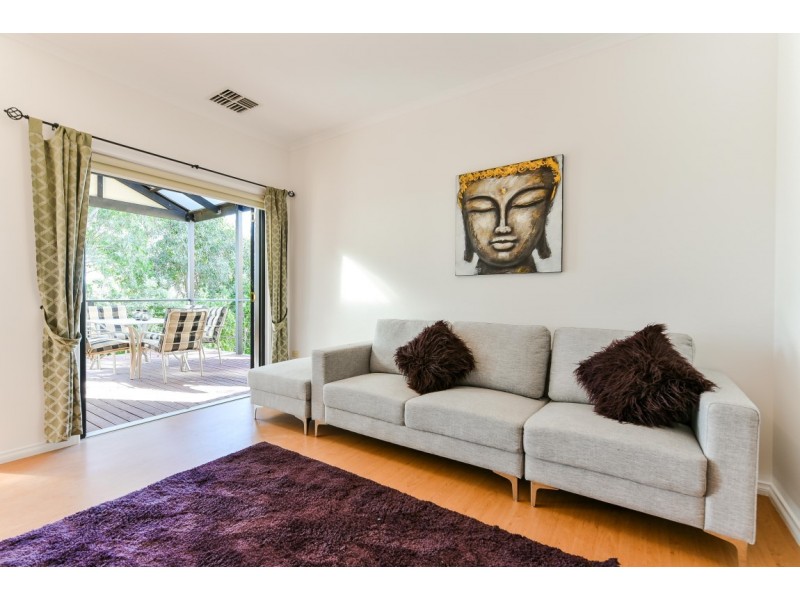 3 Greenville Close, Aberfoyle Park SA 5159