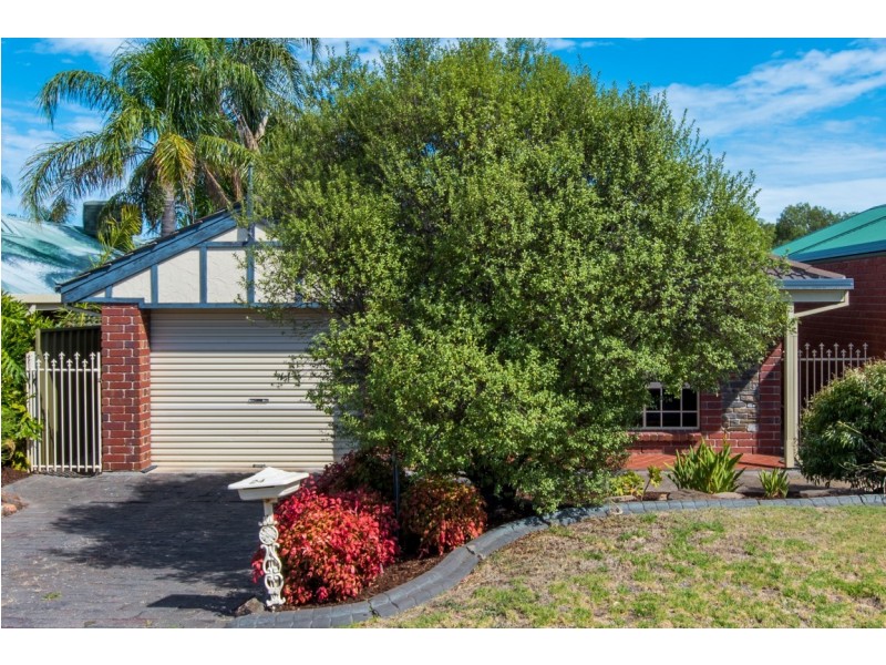 24 Wylie Court, Woodcroft SA 5162