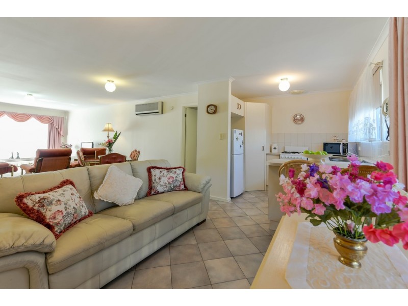 10/138 Reynell Road, Woodcroft SA 5162