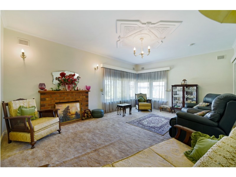 3 George Street, Marion SA 5043