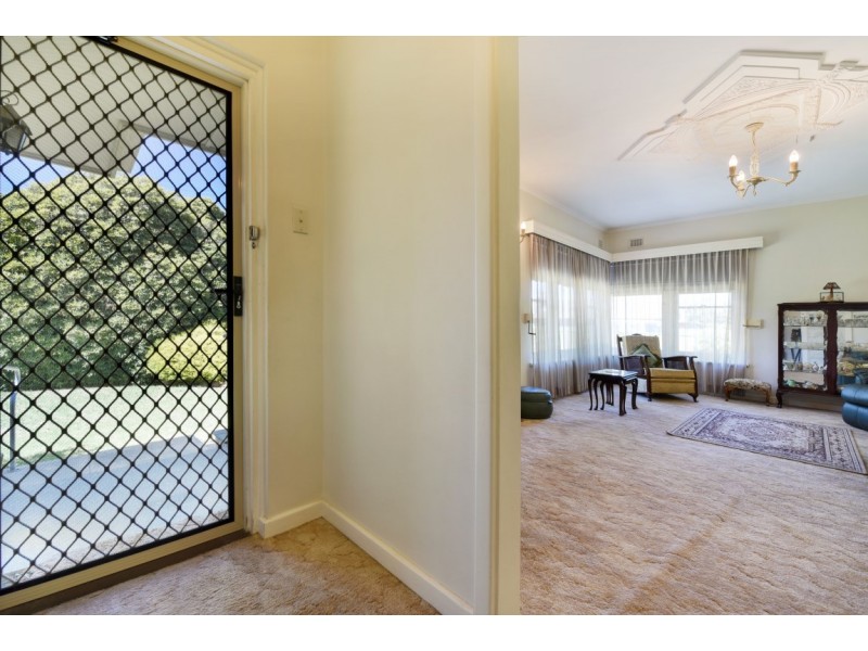 3 George Street, Marion SA 5043