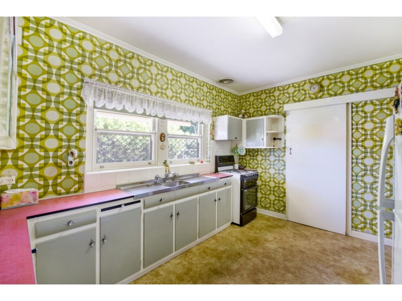 3 George Street, Marion SA 5043