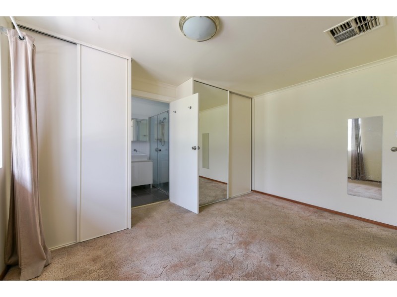 4 Mellors Avenue, O’halloran Hill SA 5158