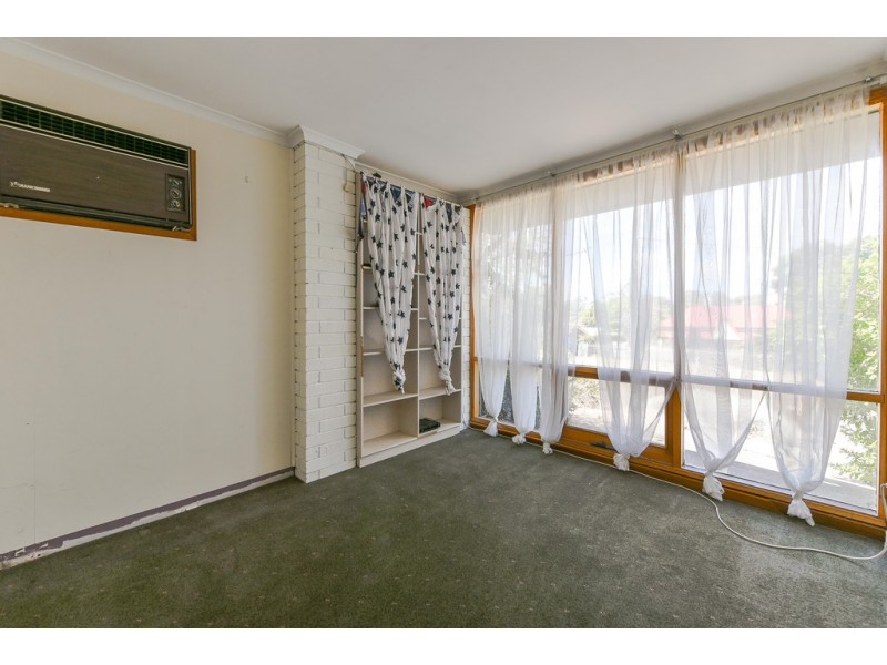 4 Mellors Avenue, O’halloran Hill SA 5158