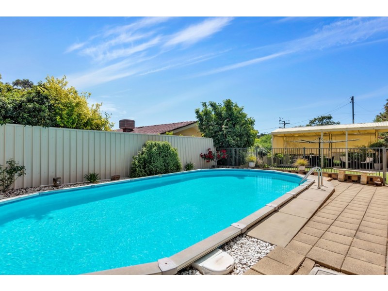 2 Glenburnie Street, Happy Valley SA 5159