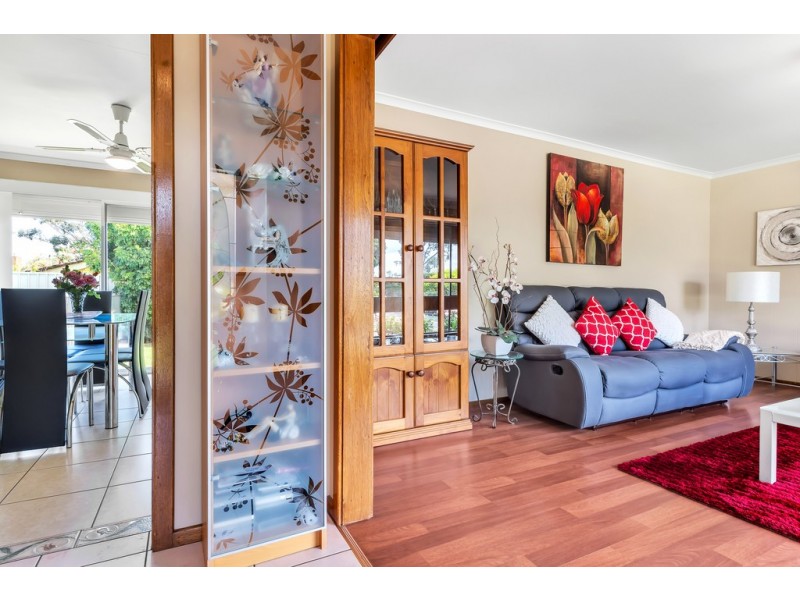 2 Glenburnie Street, Happy Valley SA 5159