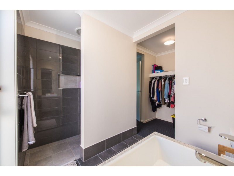16 Baanga Road, Morphett Vale SA 5162