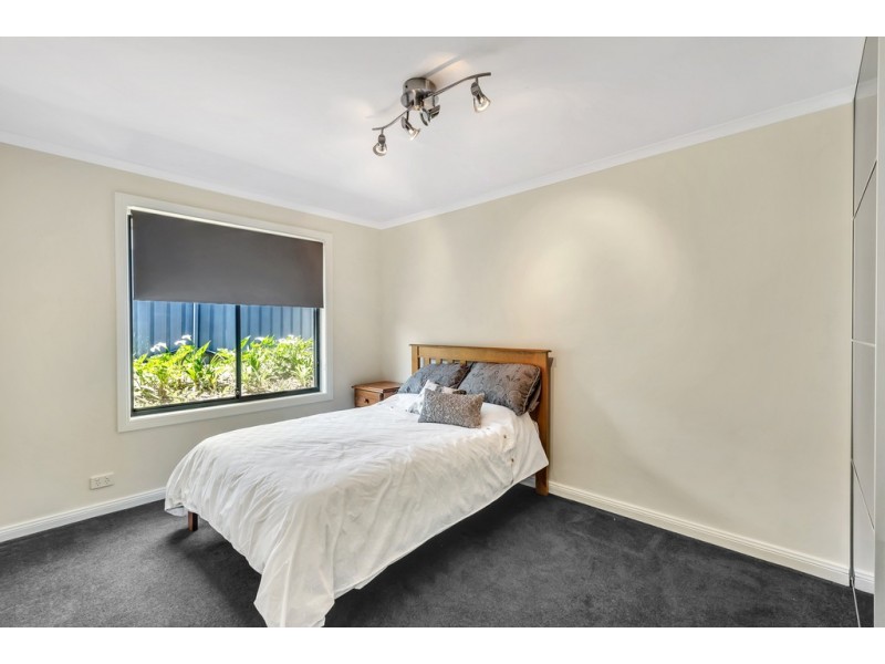 7 Craven Court, Happy Valley SA 5159