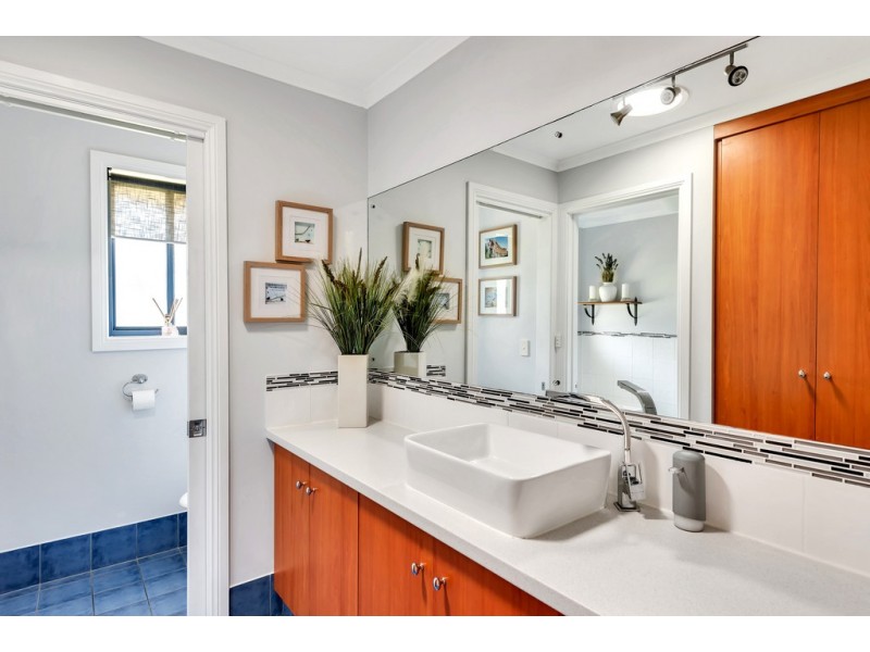 7 Craven Court, Happy Valley SA 5159