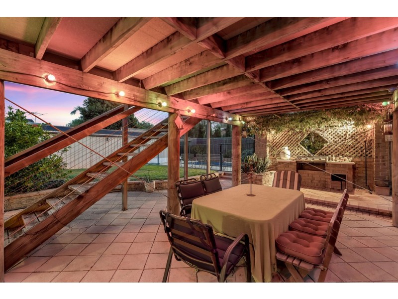 18 Sunnyside Avenue, Maslin Beach SA 5170