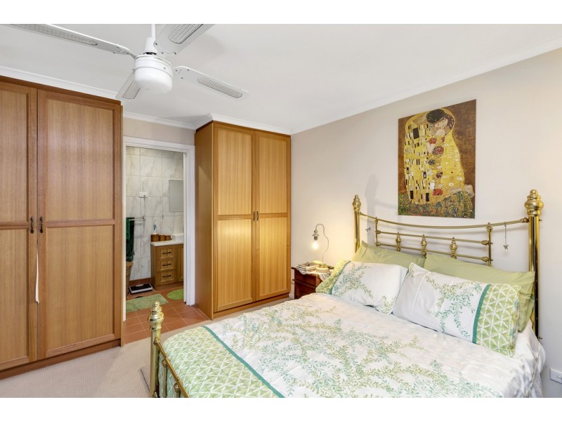 18 Sunnyside Avenue, Maslin Beach SA 5170