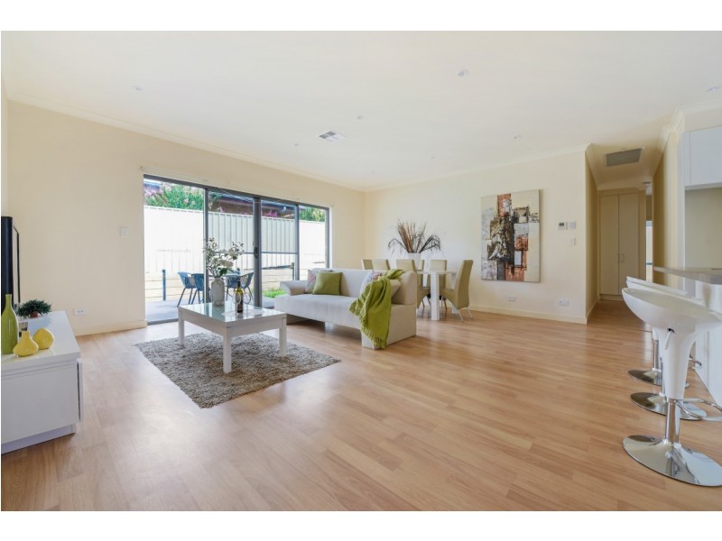 142b Reynell Road, Woodcroft SA 5162