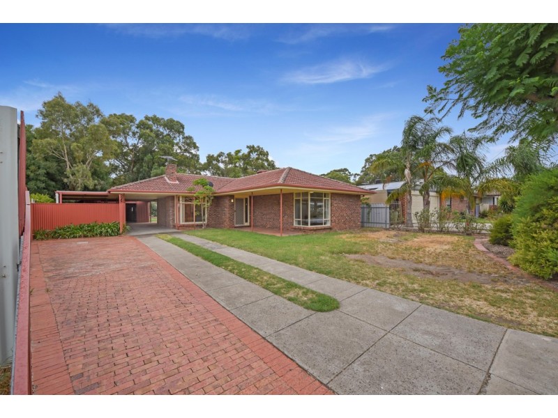 22 Marston Drive, Morphett Vale SA 5162