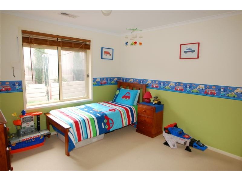 1 Overland Crescent, Sheidow Park SA 5158