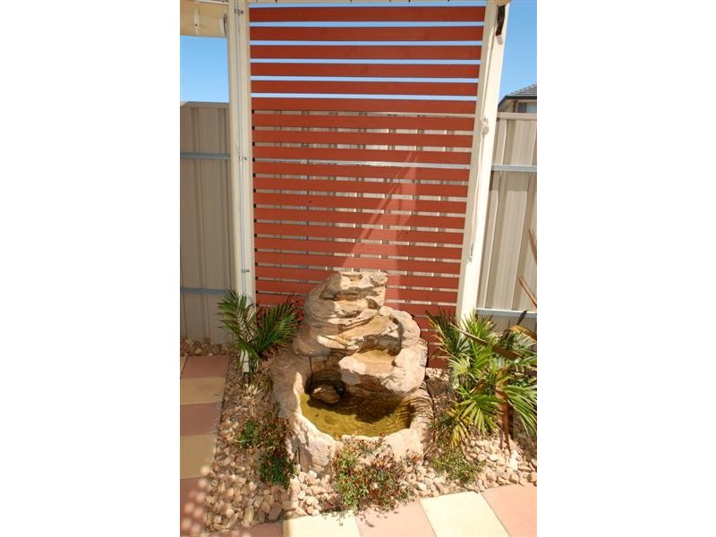 1 Overland Crescent, Sheidow Park SA 5158